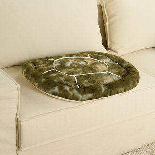 Shell Retreat Pet Bed